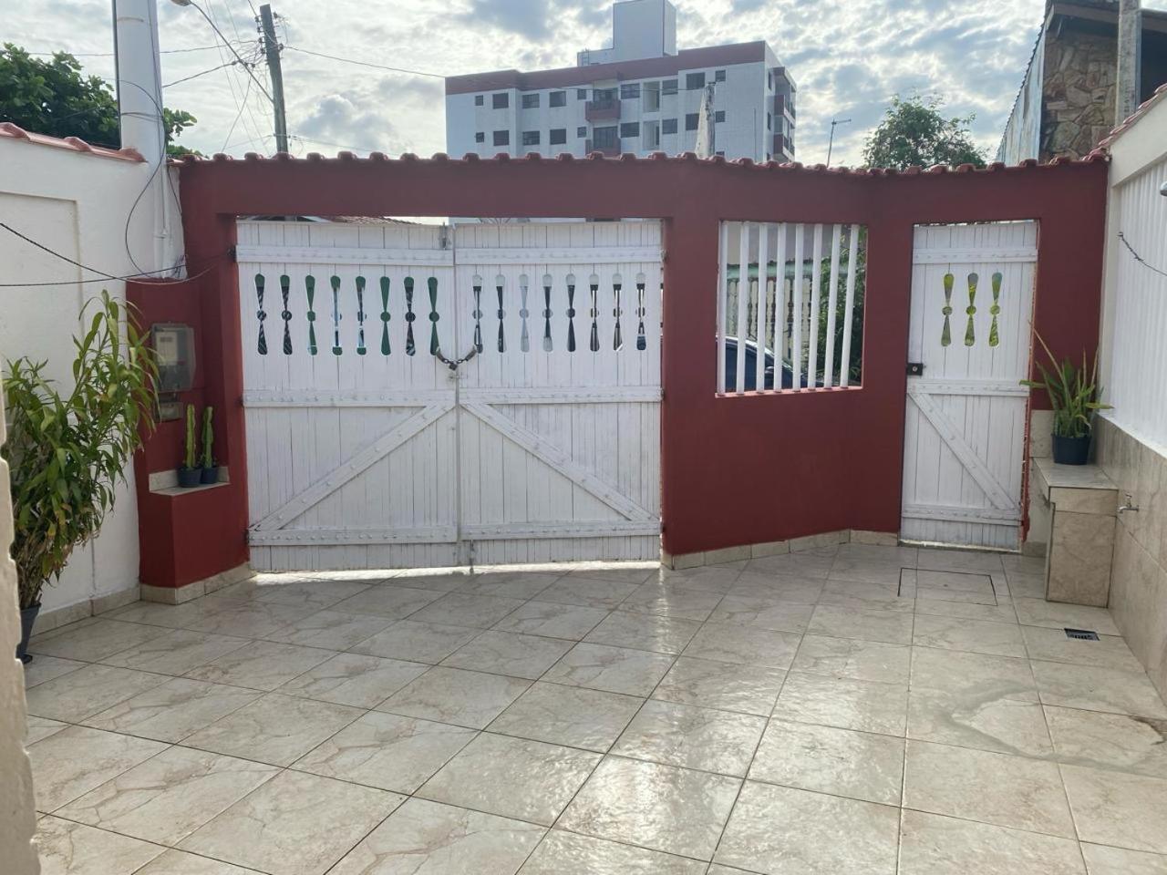 Casa Do Lado Da Praia, 100 Metros Da Praia. Villa Mongaguá Esterno foto